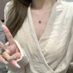 925 Sterling Silver Light Luxury Elegant Ruby Four-Leaf Clover Pendant Necklace